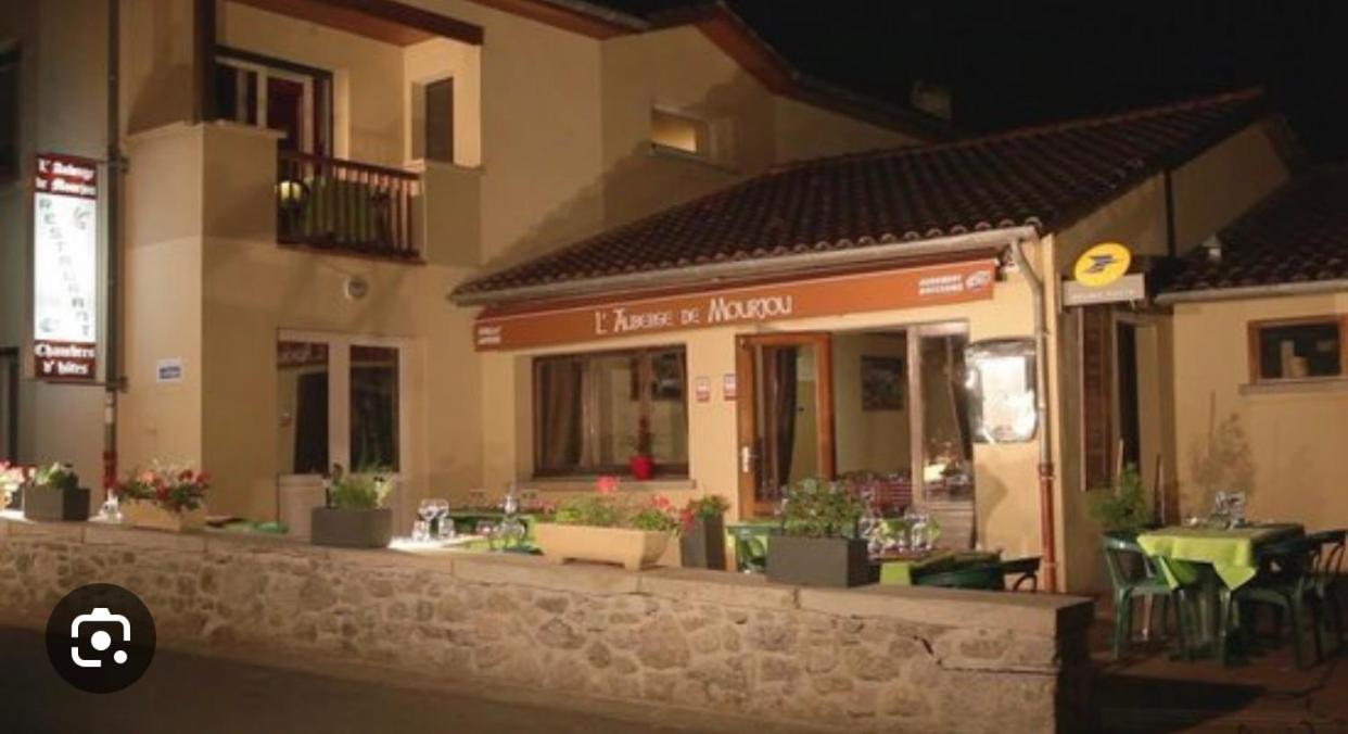 Auberge De Mourjou Dış mekan fotoğraf